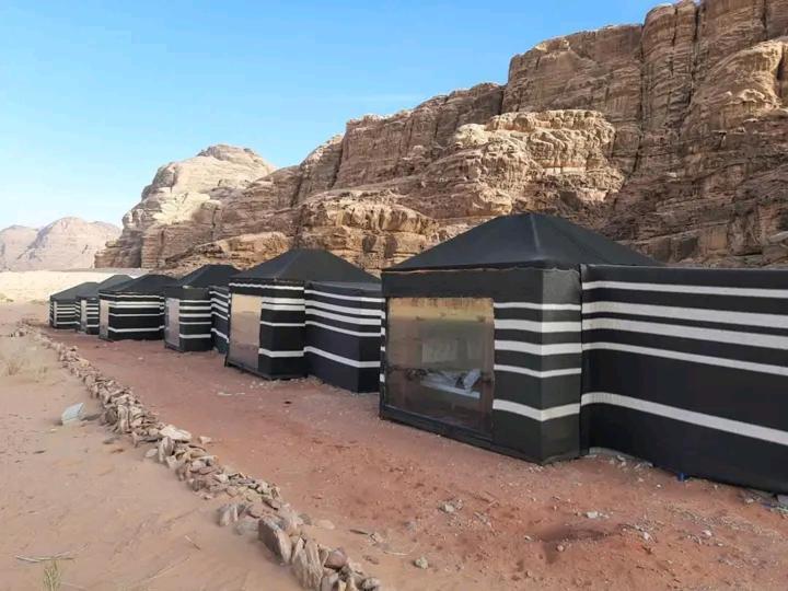 Enad Desert Camp วาดิรัม ภายนอก รูปภาพ