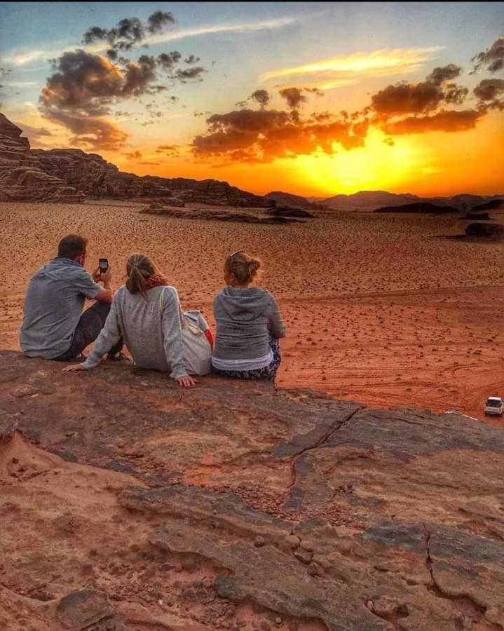 Enad Desert Camp วาดิรัม ภายนอก รูปภาพ